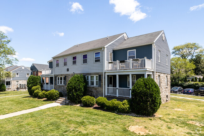 Building Photo - Haddon Crossing Apartment Homes