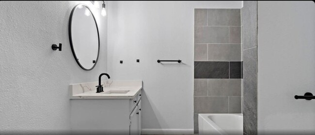 Building Photo - 9402 Alcott Dr