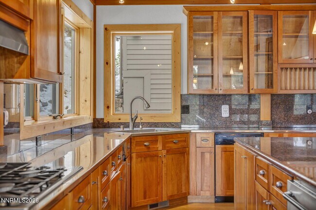 Building Photo - 54 Bennington Ct