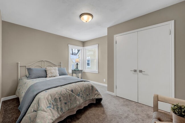 Building Photo - 2100 Randolph Ave