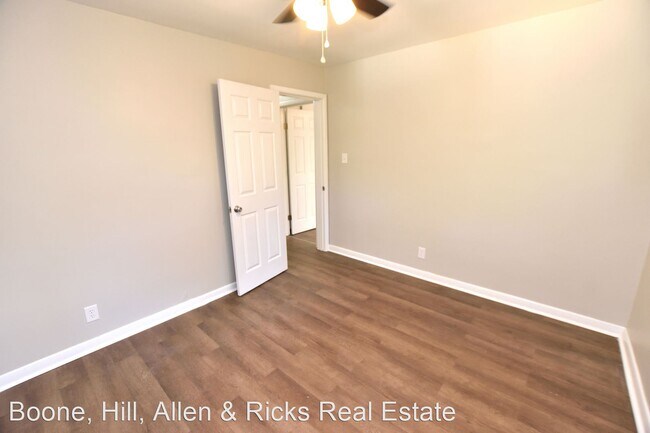 Building Photo - 3 br, 2 bath House - 733 Westwood Drive