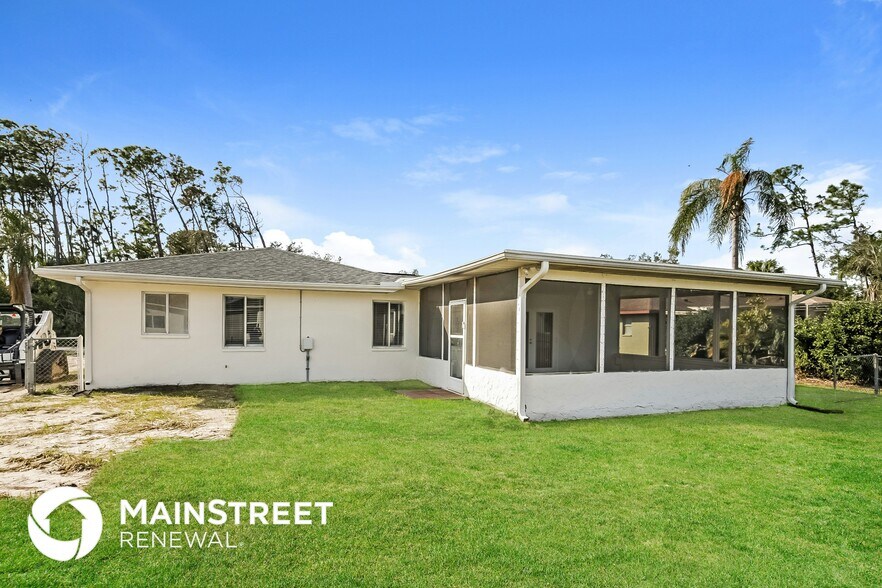 Building Photo - 1318 Arrow St