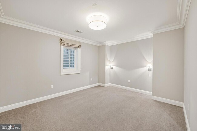 Building Photo - 5120 Wessling Ln