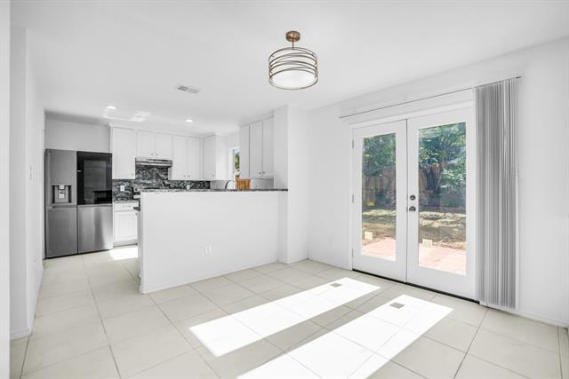 Building Photo - 9209 Harrisburg Ln