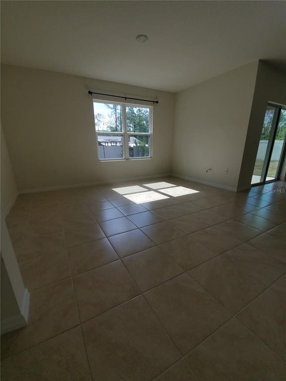 Building Photo - 2965 E Slater Dr