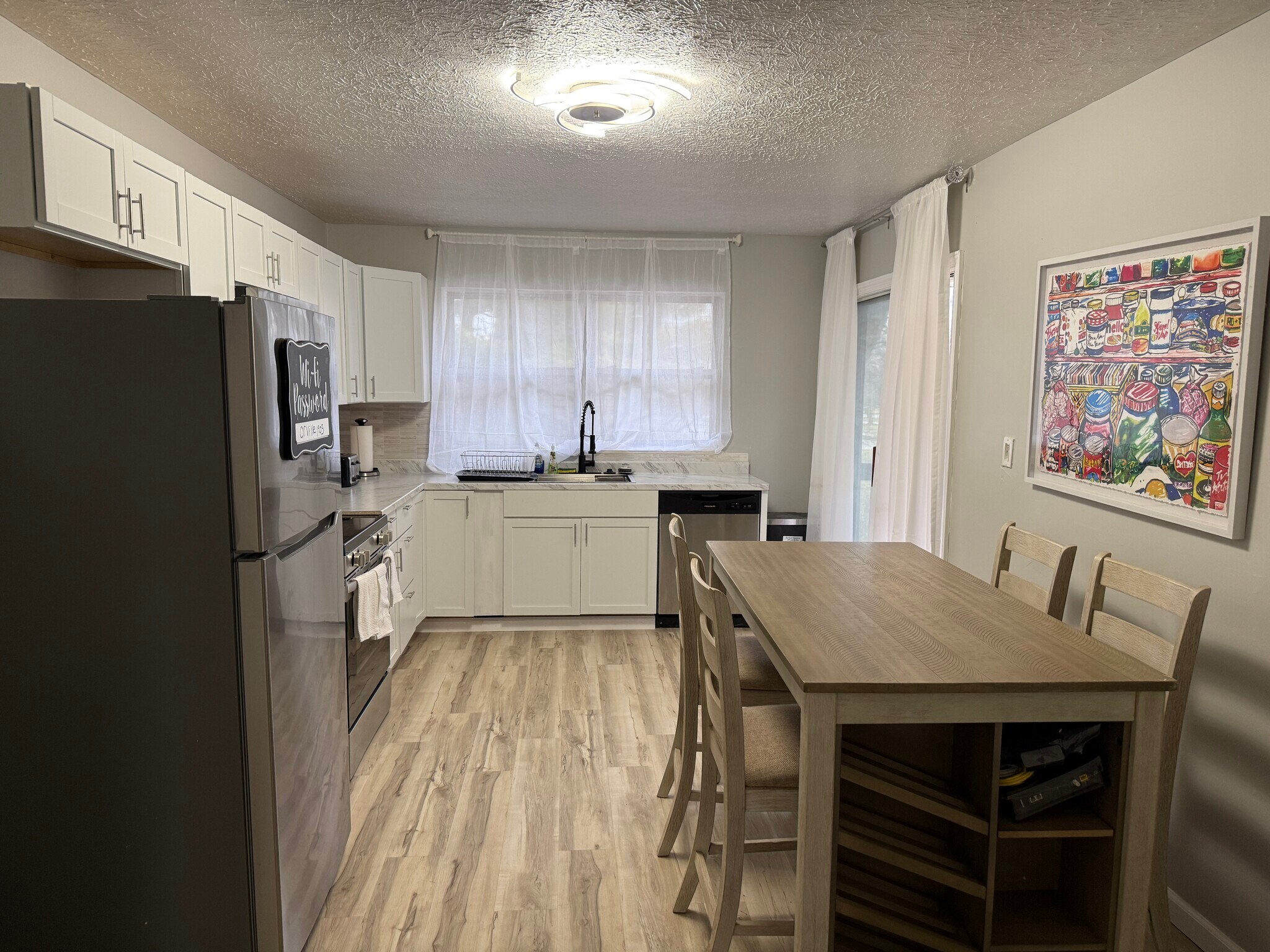 Building Photo - 4440 Renwood Dr