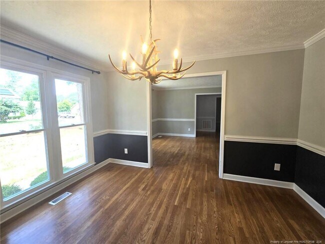 Building Photo - 7786 Dragonhead Rd