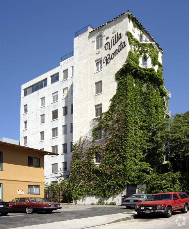 Building Photo - The Villa Bonita