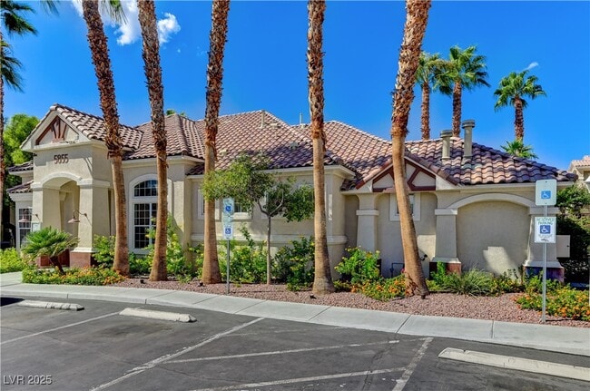 Building Photo - 5855 Valley Dr