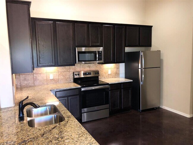 Building Photo - 414 Jack Rabbit Ln