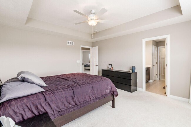 Building Photo - 7270 Cutler Dr