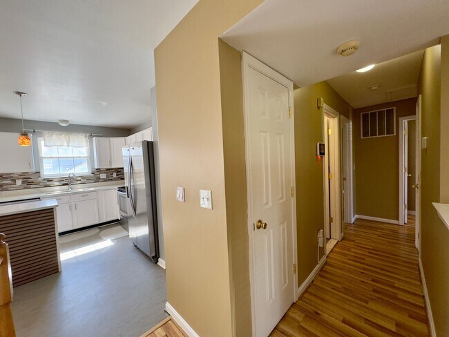 Building Photo - Charming 4 Bedroom/3 Bathroom Home with 2-Car Garage and Large Backyard in Middle River, MD!