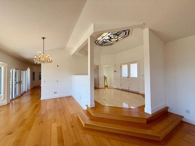 Building Photo - PANORAMIC BAY VIEW ESTATE IN PRESTIGIOUS TIBURON