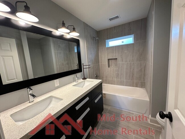 Building Photo - 1965 Cordes Rd