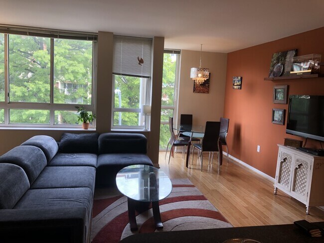 Building Photo - 350 G St SW