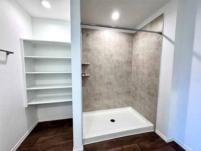 Building Photo - 21611 Corsica Cv Ct
