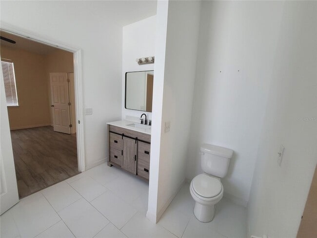 Building Photo - 140 Highland Meadows St