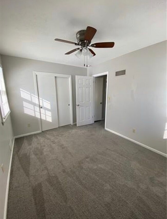 Building Photo - 1313 NW 6th St