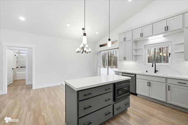 Building Photo - Fully ADA Accessible Home!