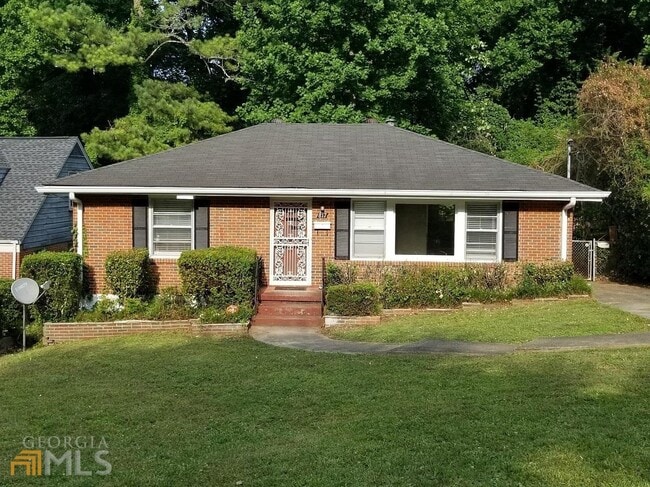 Building Photo - 817 North St NW