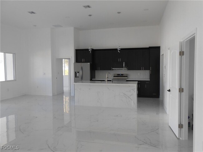 Building Photo - 3510 2nd St W