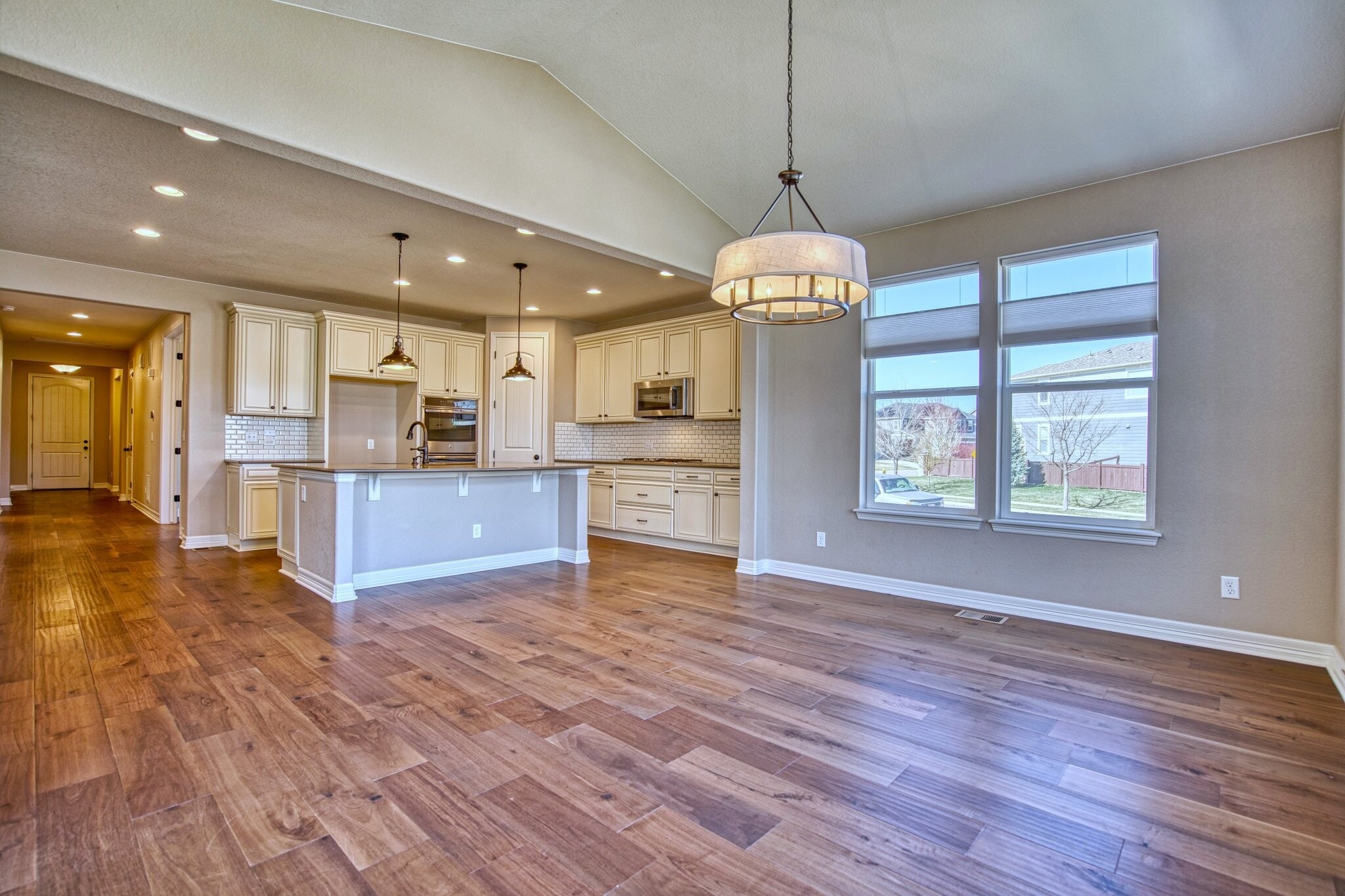 Building Photo - 2406 Spruce Creek Dr