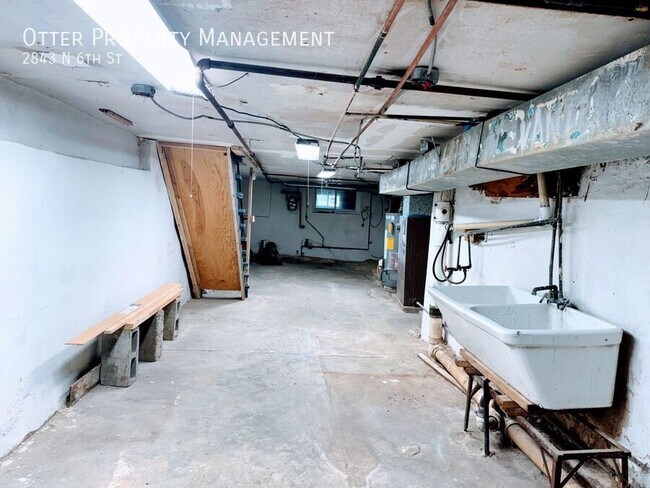 Building Photo - 2843 N 6th St
