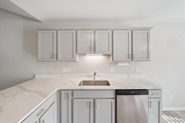 Building Photo - 816 Nelson's Ridge Dr