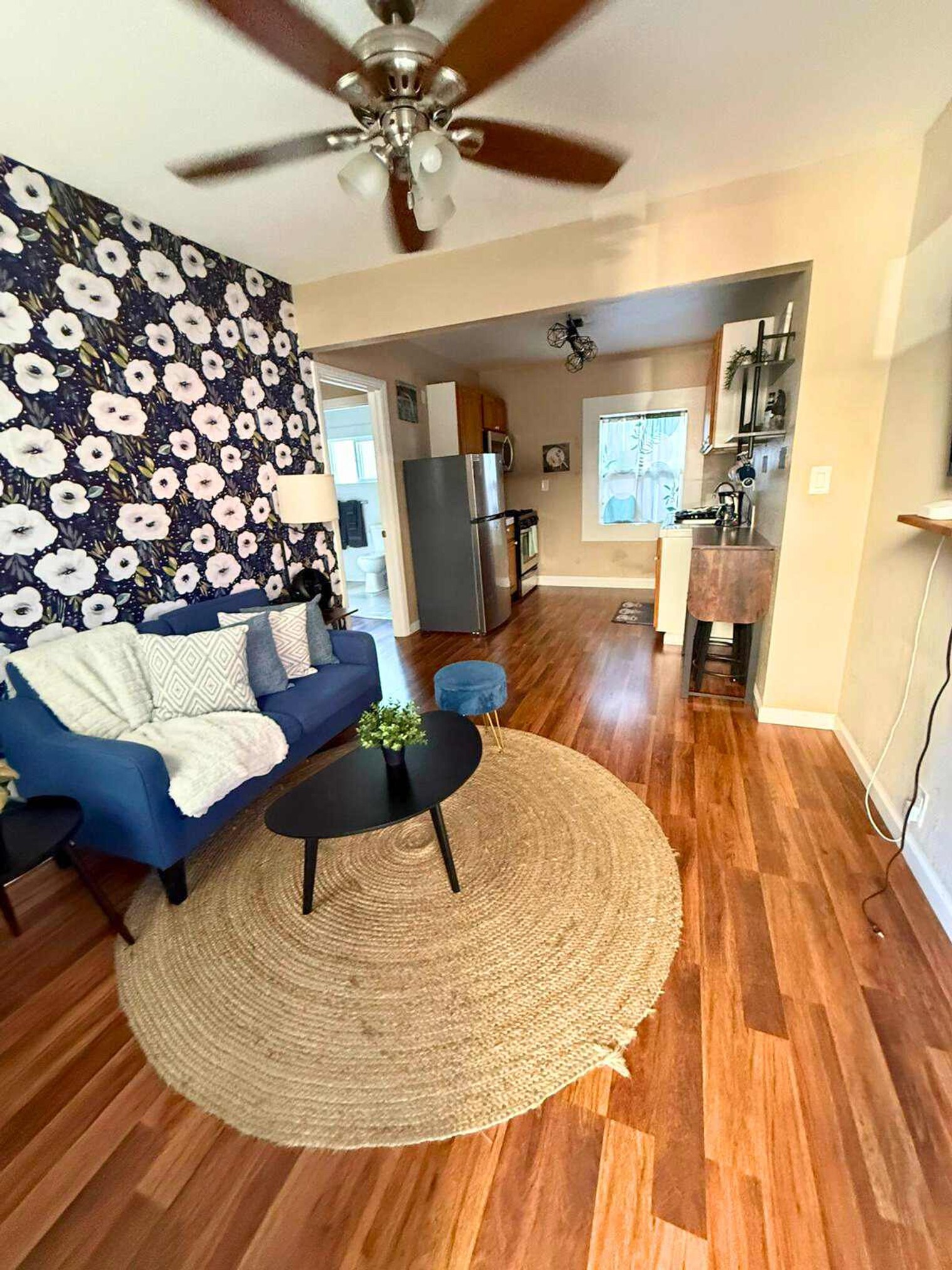 Building Photo - 2314 Bonar St