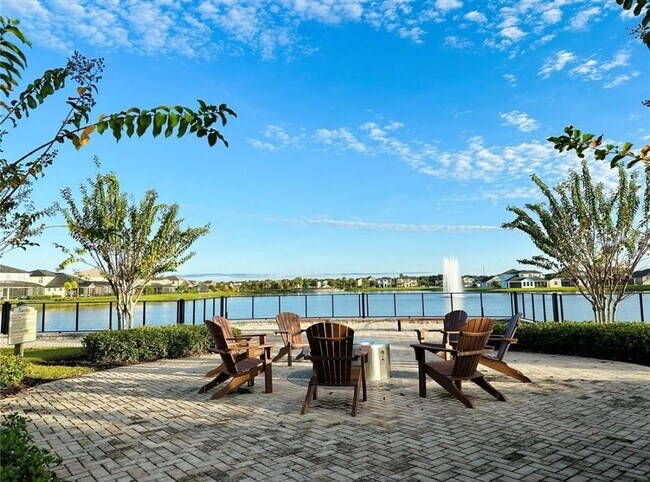 Building Photo - 2433 Varenna Loop