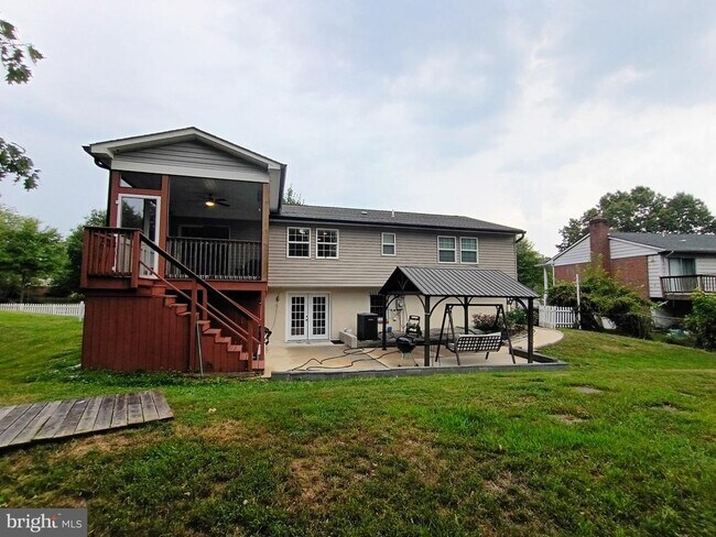 Building Photo - 8705 Loughran Rd
