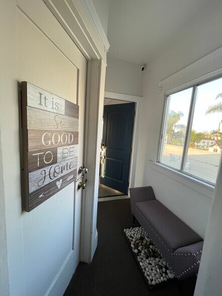 Building Photo - 1616 E Ocean Blvd