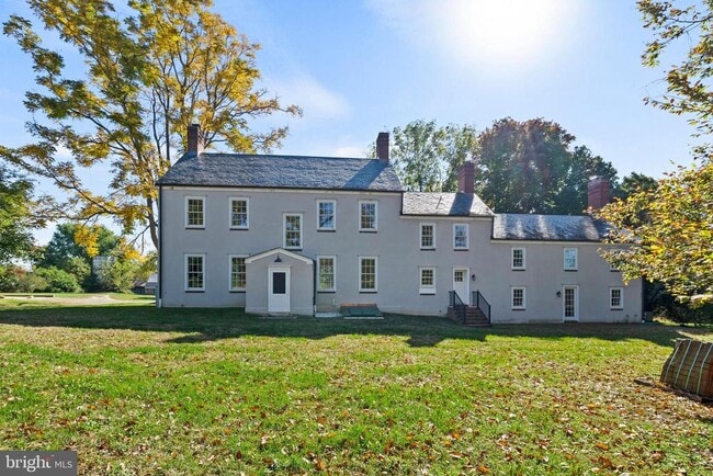 Building Photo - 16131 Old York Rd