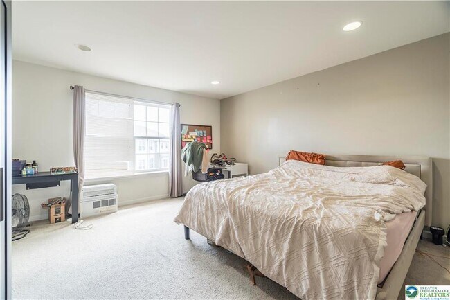 Building Photo - 5136 Dogwood Trail