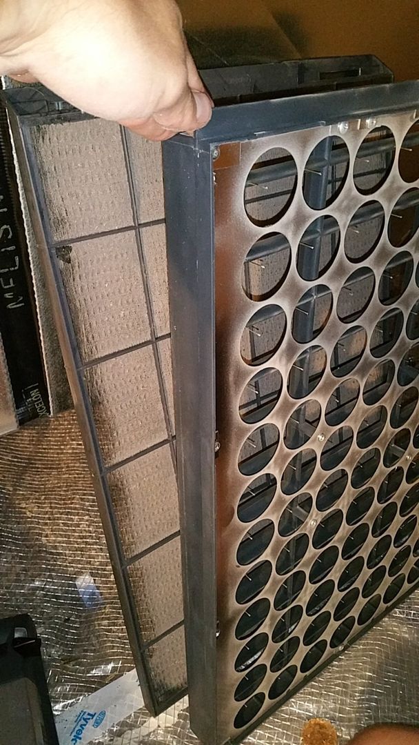 Building Photo - 409 S Broadway Ave