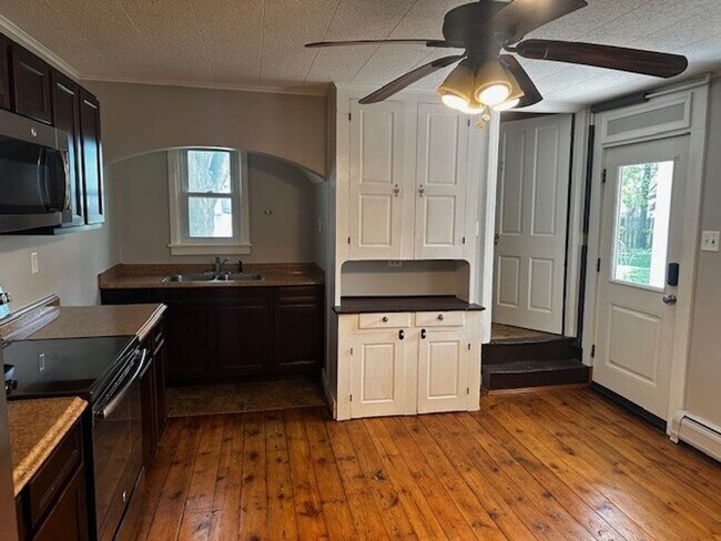 Building Photo - 3 bedroom semi Etters