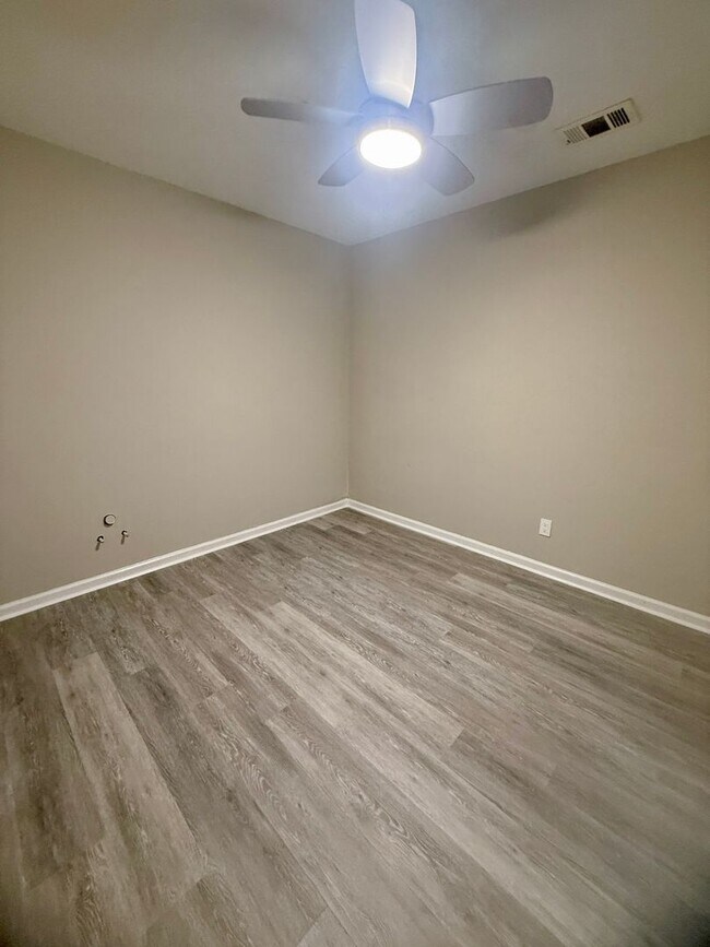 Building Photo - Copper Village Pooler