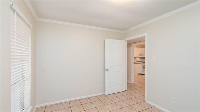 Building Photo - 5621 Brent Dr