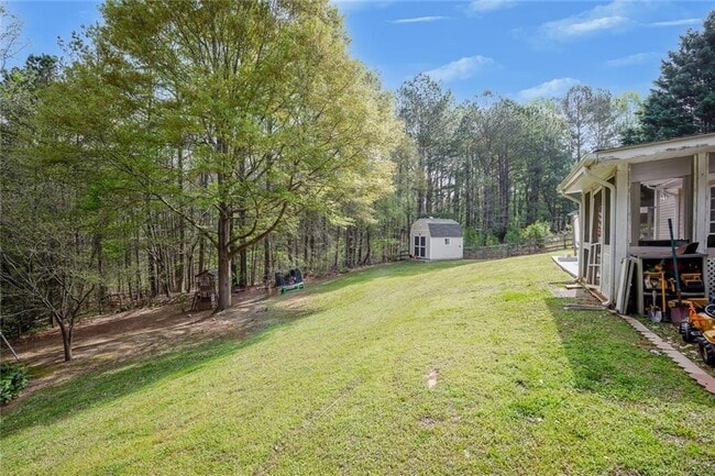 Building Photo - 313 Ridge Hill Cir