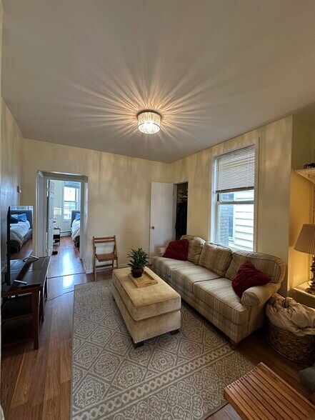 Living Room - 160 Hopkins Ave