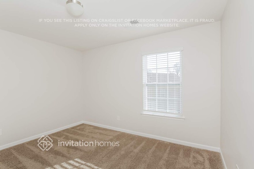 Building Photo - 5522 Tumbling Brook Ln