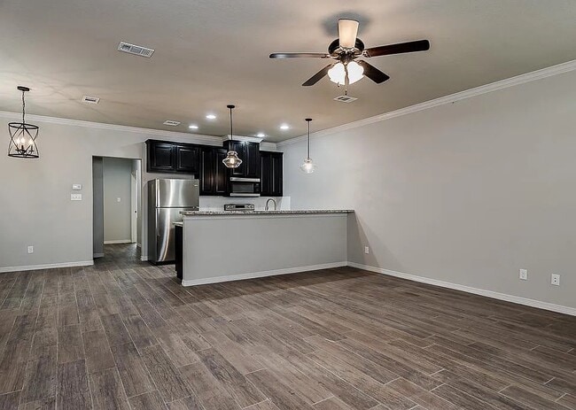 Building Photo - 405 Cooner St