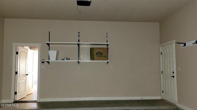 Building Photo - 11512 Porfirio Payan Dr