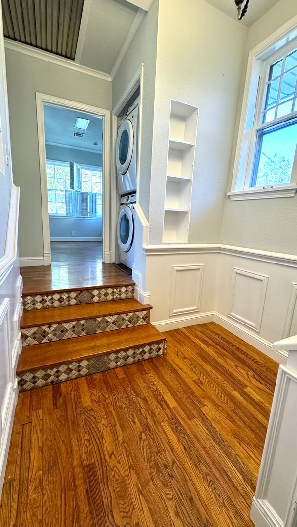 Building Photo - Timeless Two-Story Home with Modern Comfor...