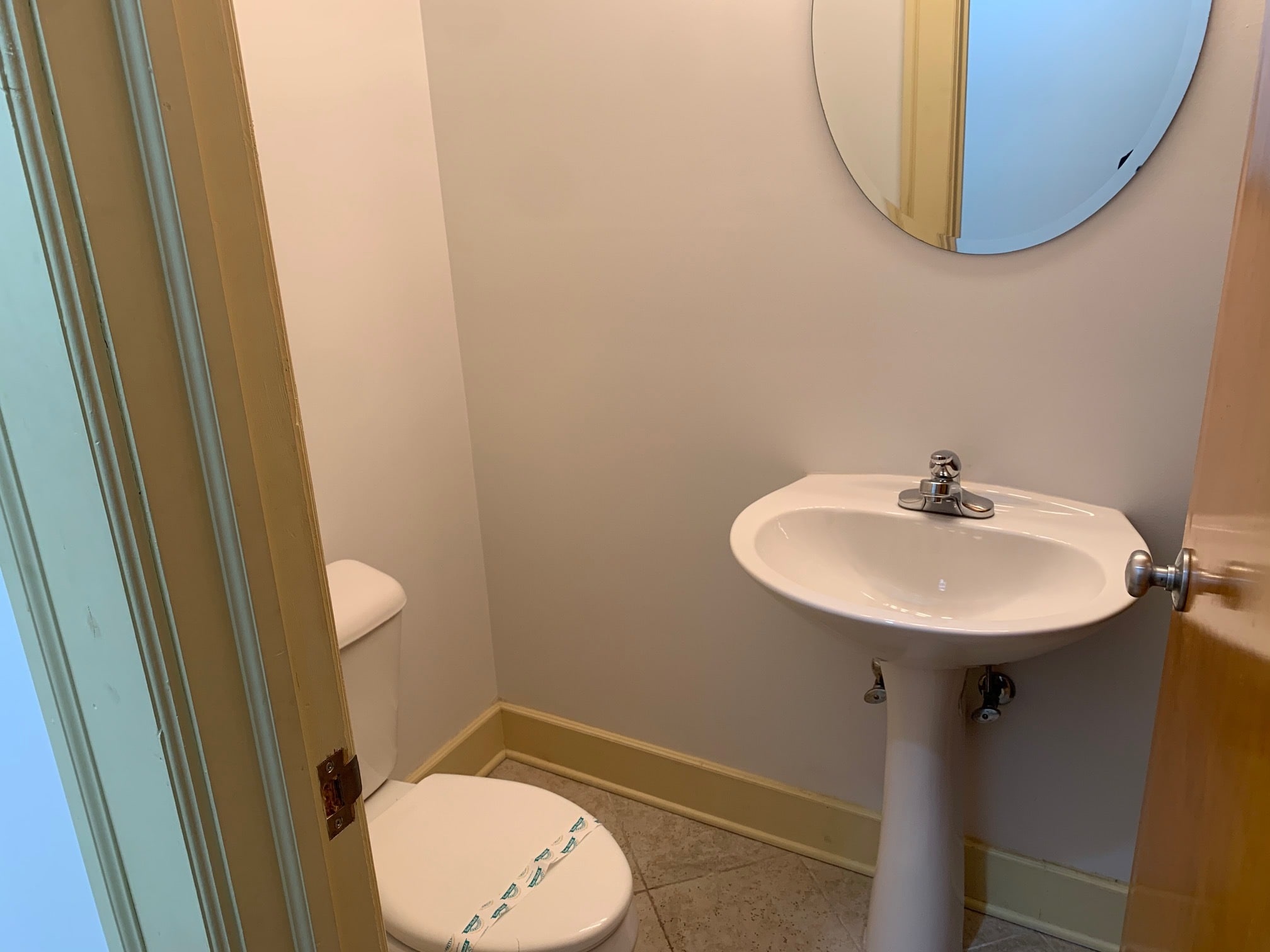 Building Photo - 515 N Main St