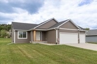 Building Photo - 302 Devin Dr