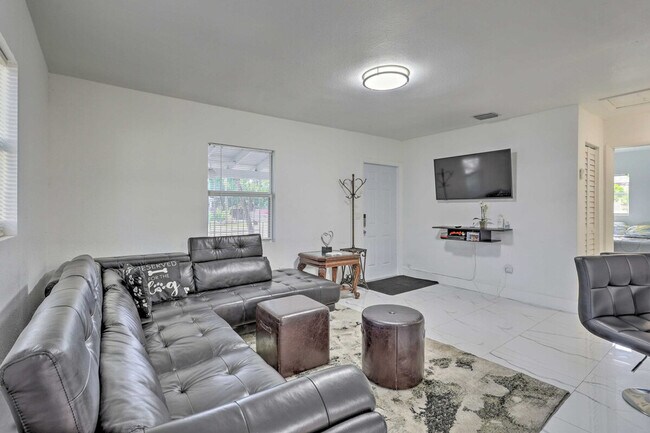 Primary Photo - 846 NW 111th St