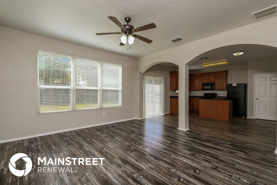 Building Photo - 9338 Durham Ledge