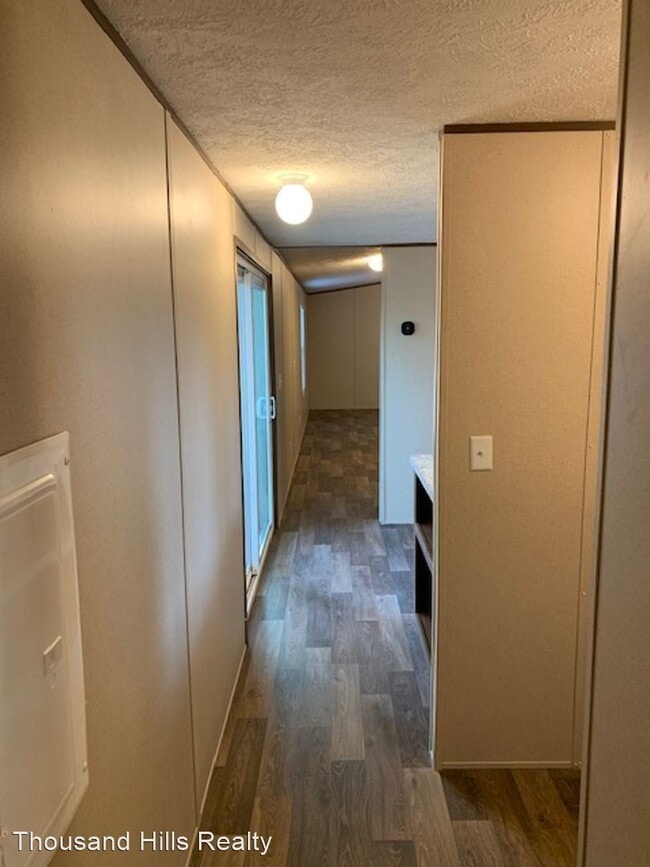 Building Photo - 2 br, 2 bath House - 640 State Highway 248...