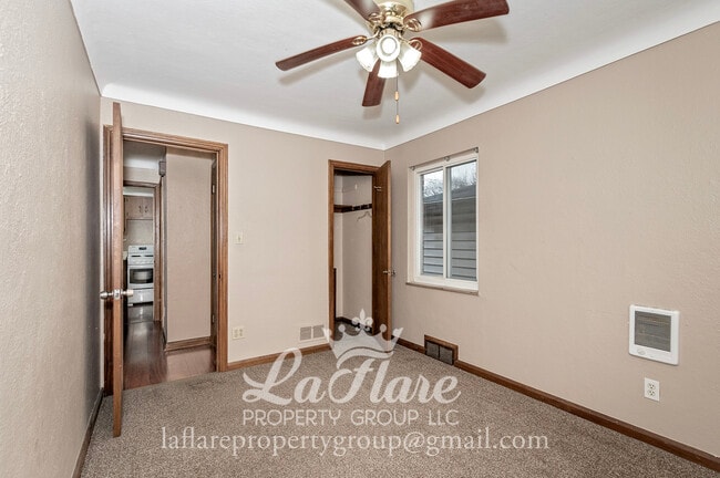 Building Photo - 1612 Berdan Ave